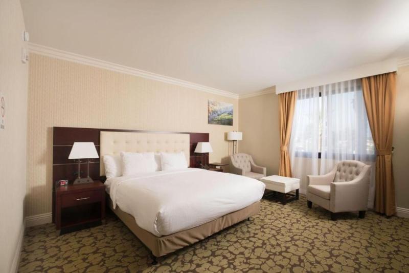 Holiday Inn El Monte - Los Angeles By Ihg Экстерьер фото